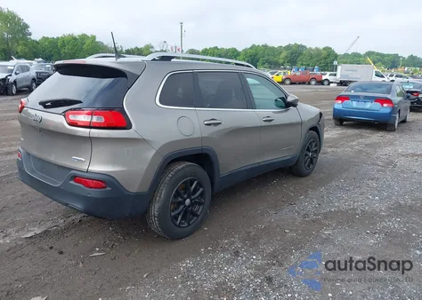 2017 Jeep Cherokee Latitude 4X4 from USA, damaged, VIN 1C4PJMCB7HW588486